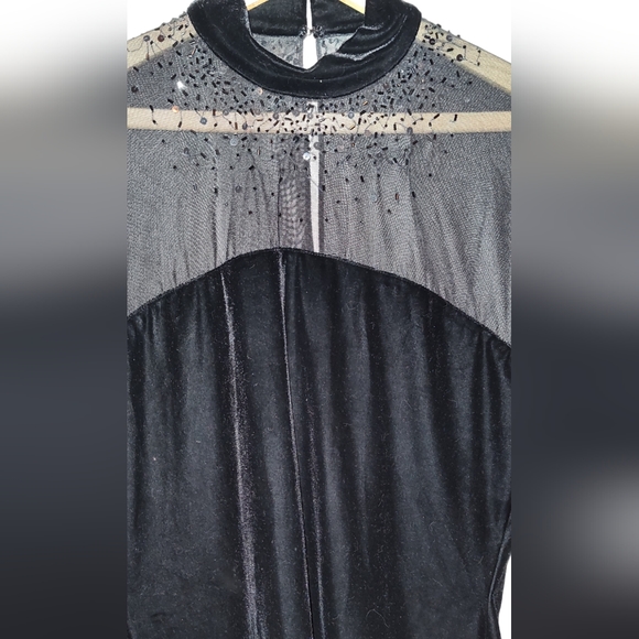 JR Nites Woman Vintage Black Velvety Sheer Size Large - Picture 3 of 10